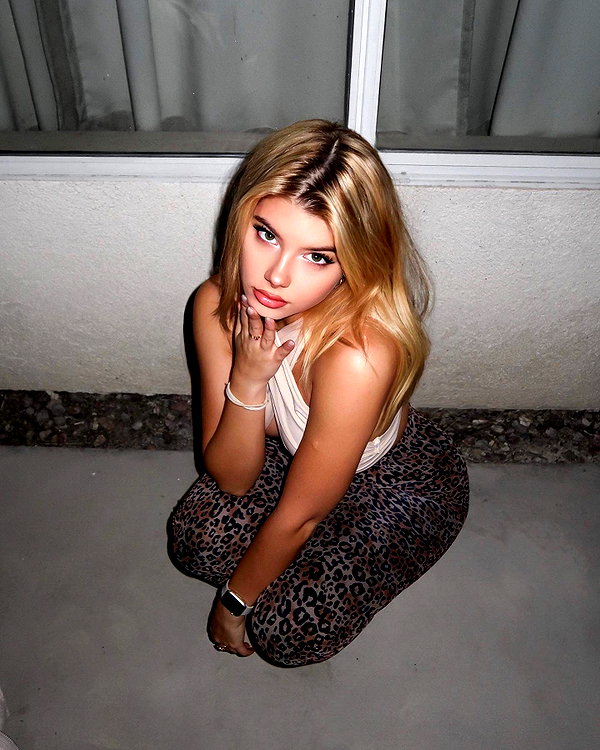 gabiciamp instagram image archive image