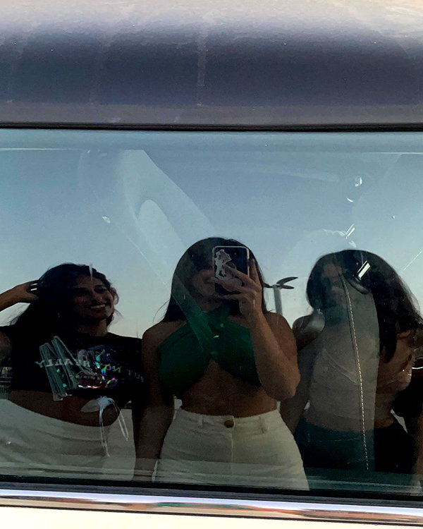 gal_laniado instagram image archive image