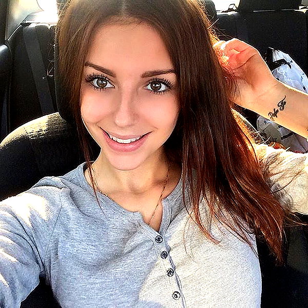 galina.dub instagram image archive image