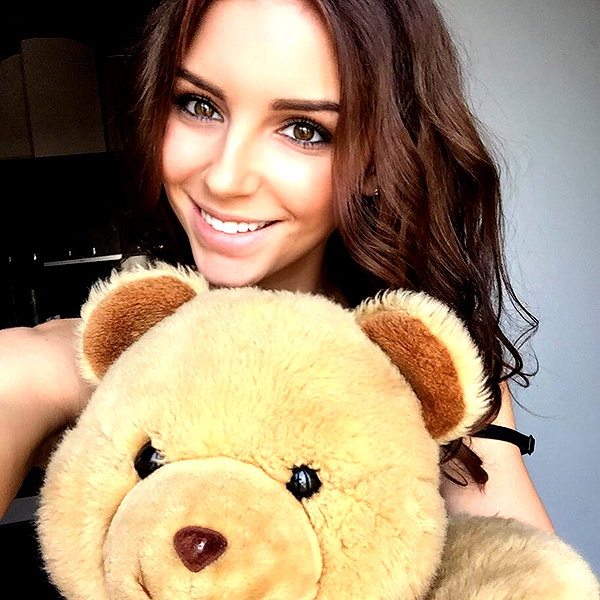galina.dub instagram image archive image
