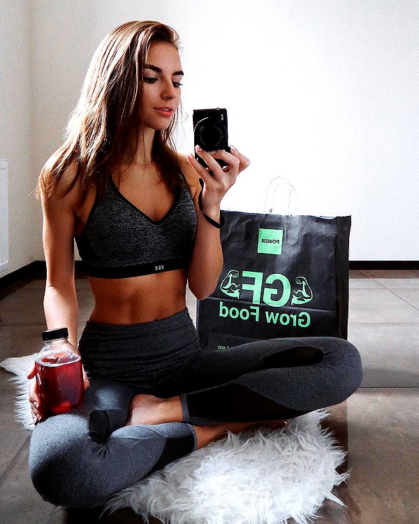 galina.dub instagram image archive image