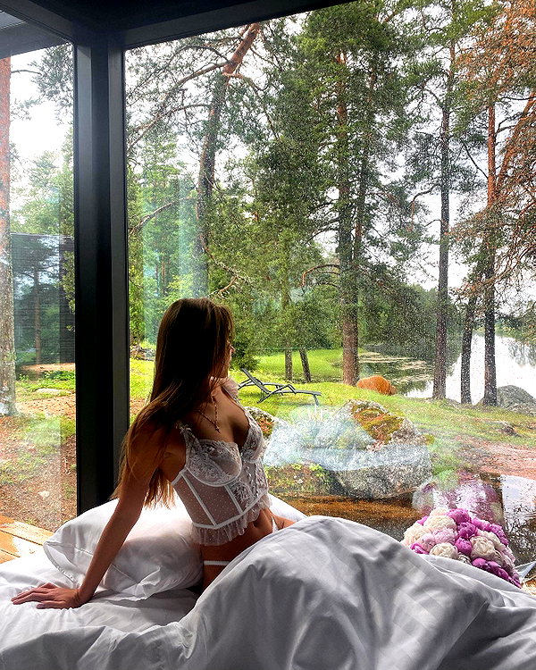 galina.dub instagram image archive image