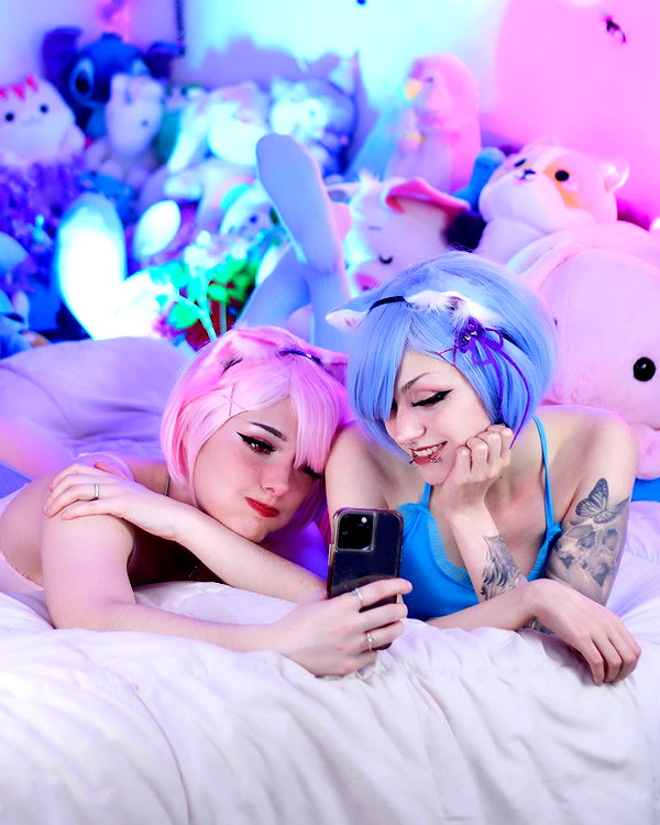 garden.variety.egirl instagram image archive image