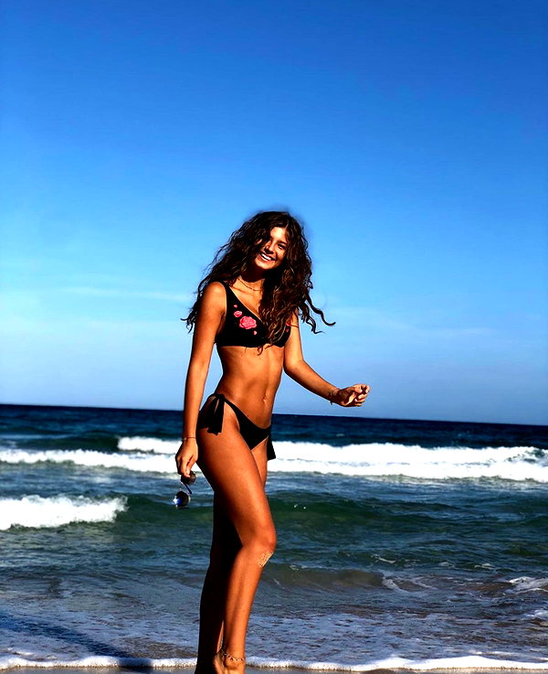 giulia.monico instagram image archive image