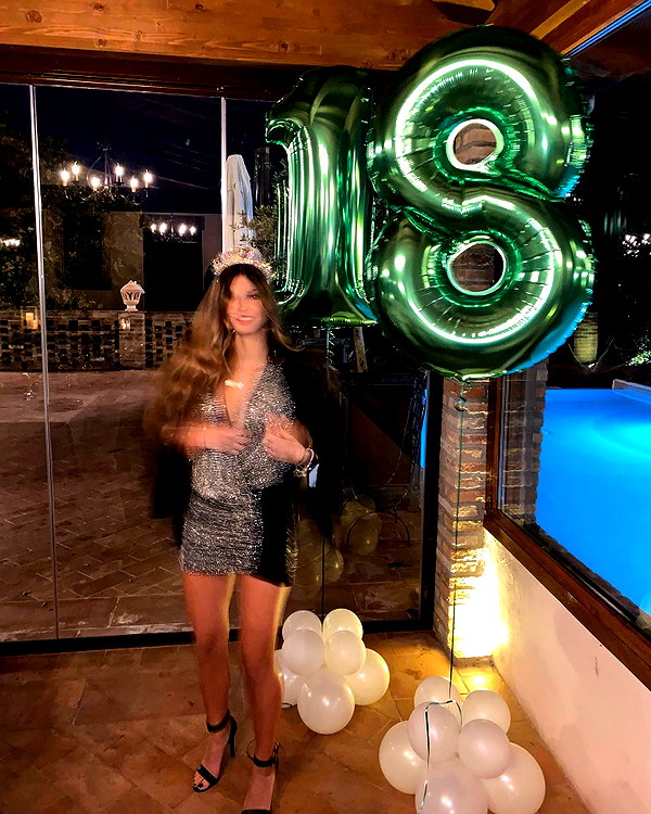 giulia.monico instagram image archive image