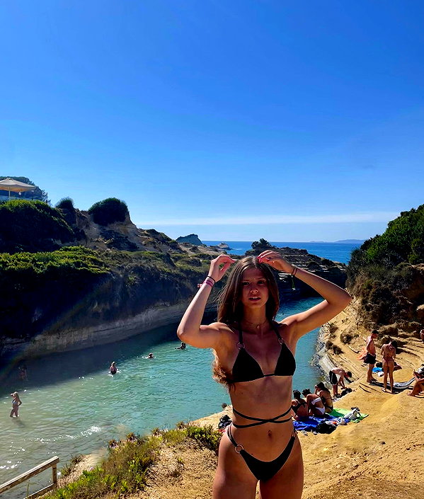 giulia.monico instagram image archive image