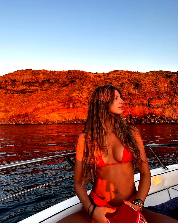 giulia.monico instagram image archive image