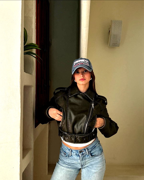 giulia.monico instagram image archive image