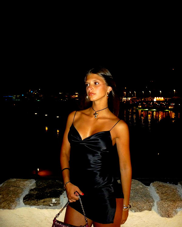 giulia.monico instagram image archive image