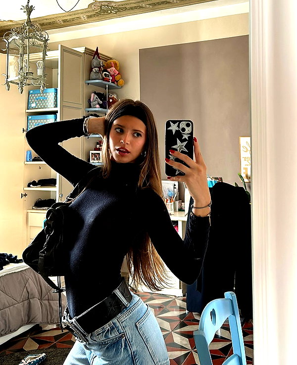 giulia.monico instagram image archive image