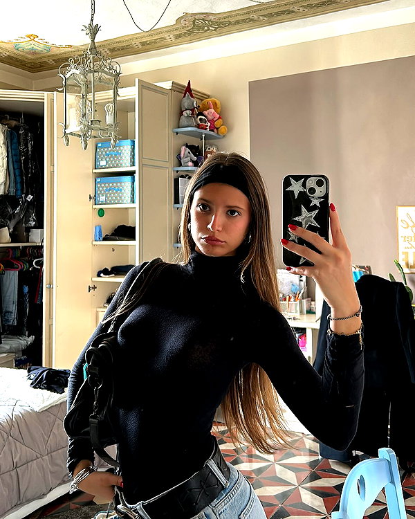 giulia.monico instagram image archive image