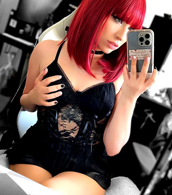 glizzygobblerx instagram image archive image