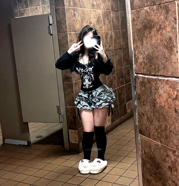 gonkgonk666 instagram image archive image