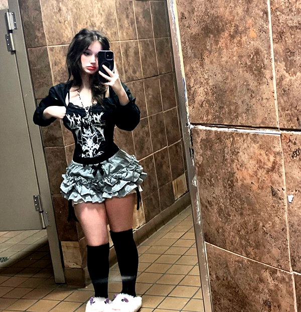 gonkgonk666 instagram image archive image