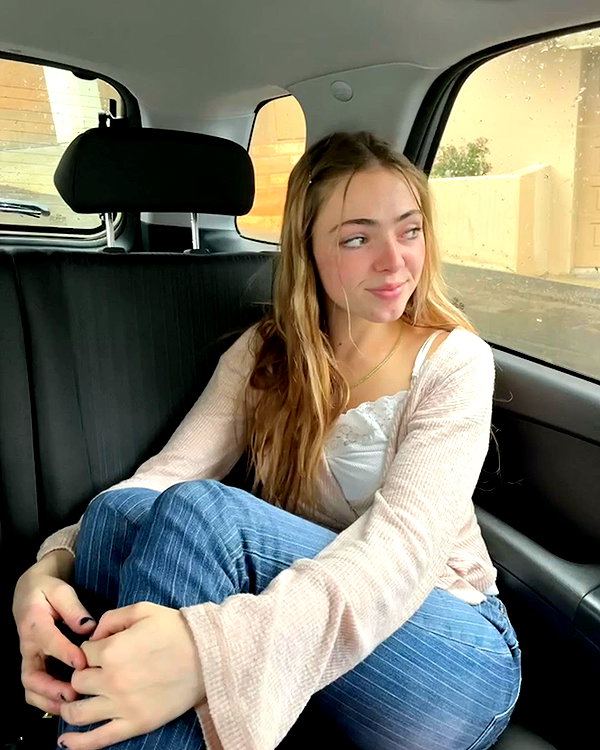 haileyy.ramirez instagram image archive image