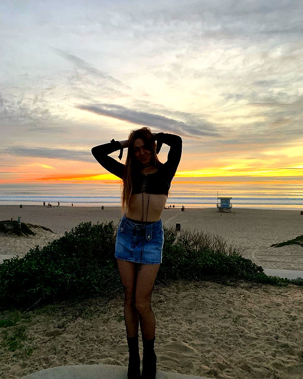 haileyy.ramirez instagram image archive image