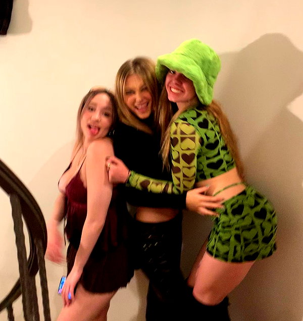 haileyy.ramirez instagram image archive image