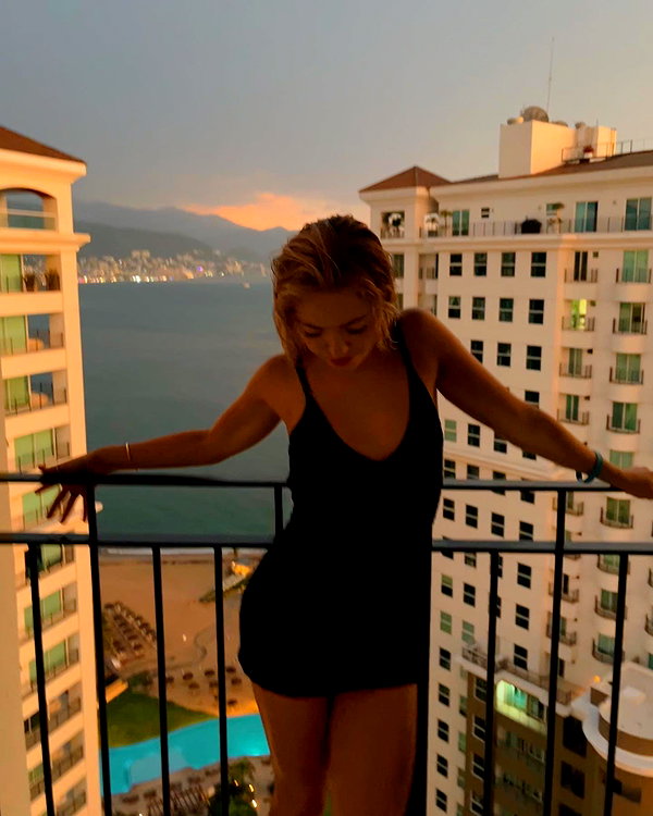 haileyy.ramirez instagram image archive image