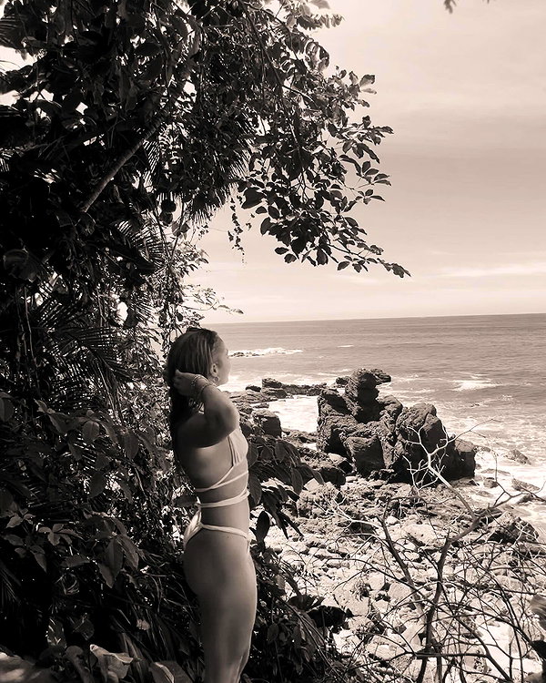 haileyy.ramirez instagram image archive image