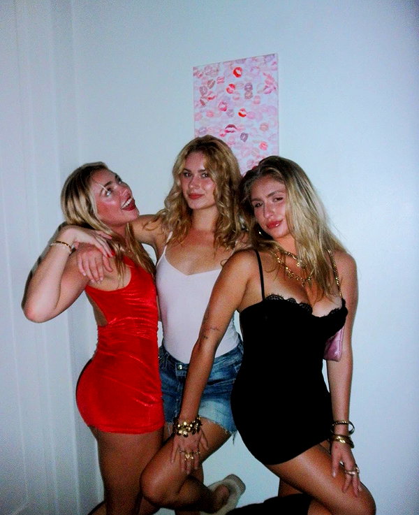 haileyy.ramirez instagram image archive image