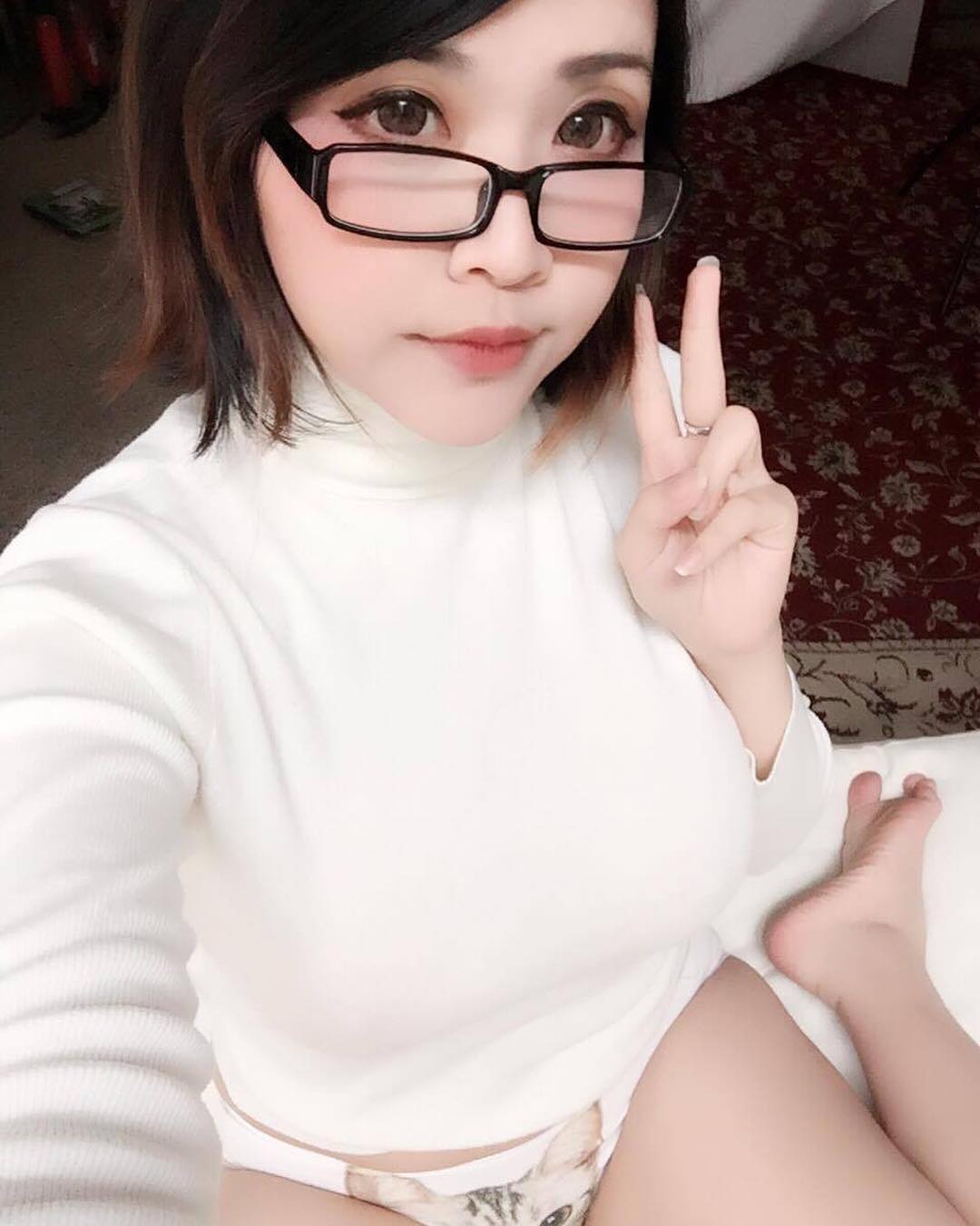 hana.bunny_bunny instagram image archive image