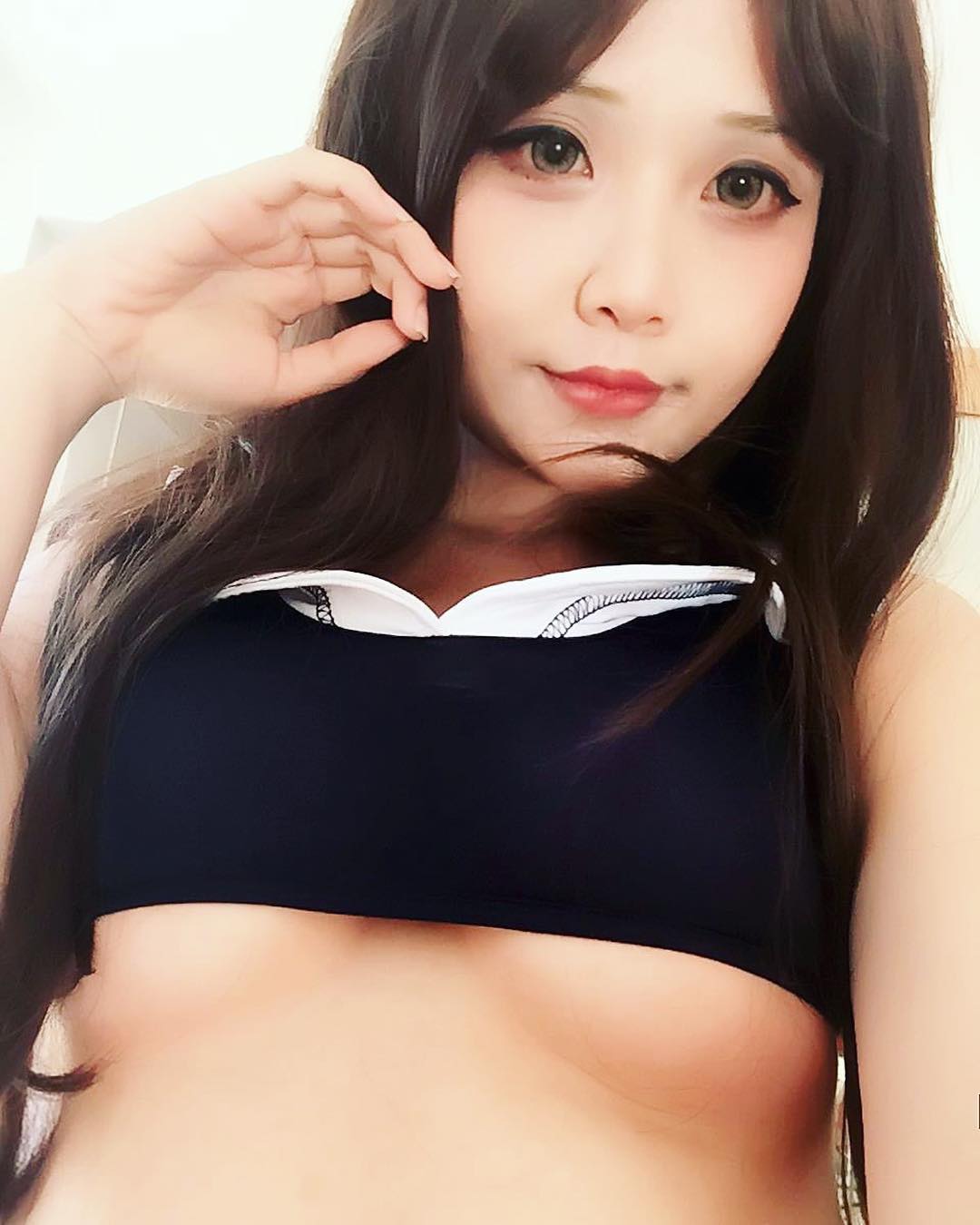 hana.bunny_bunny instagram image archive image