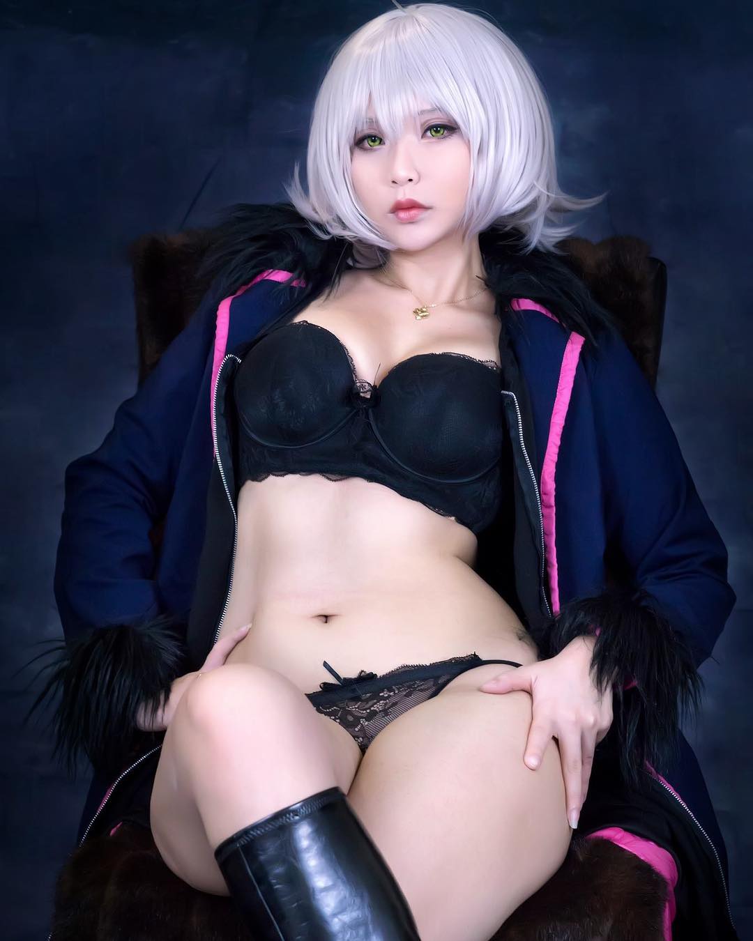 hana.bunny_bunny instagram image archive image