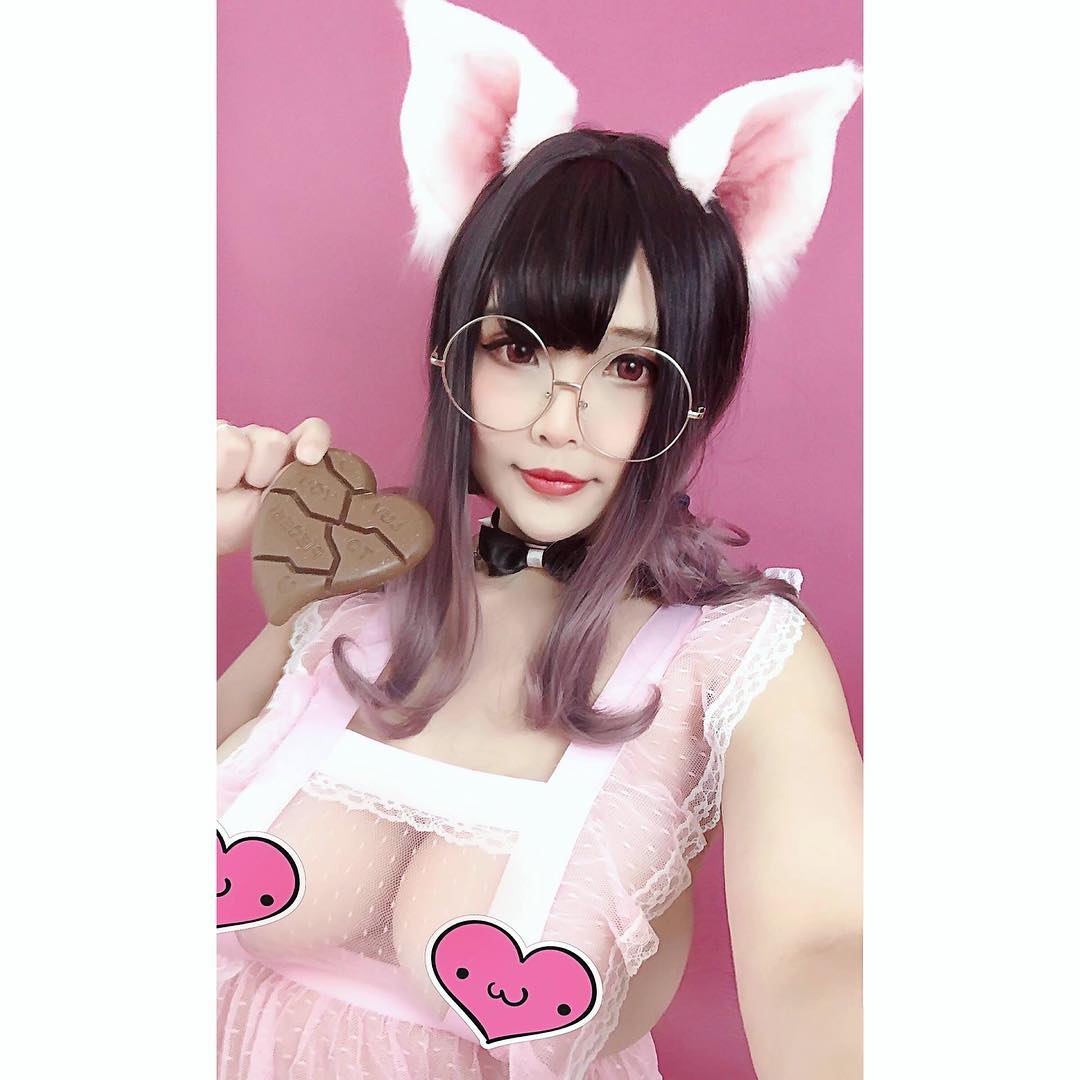 hana.bunny_bunny instagram image archive image