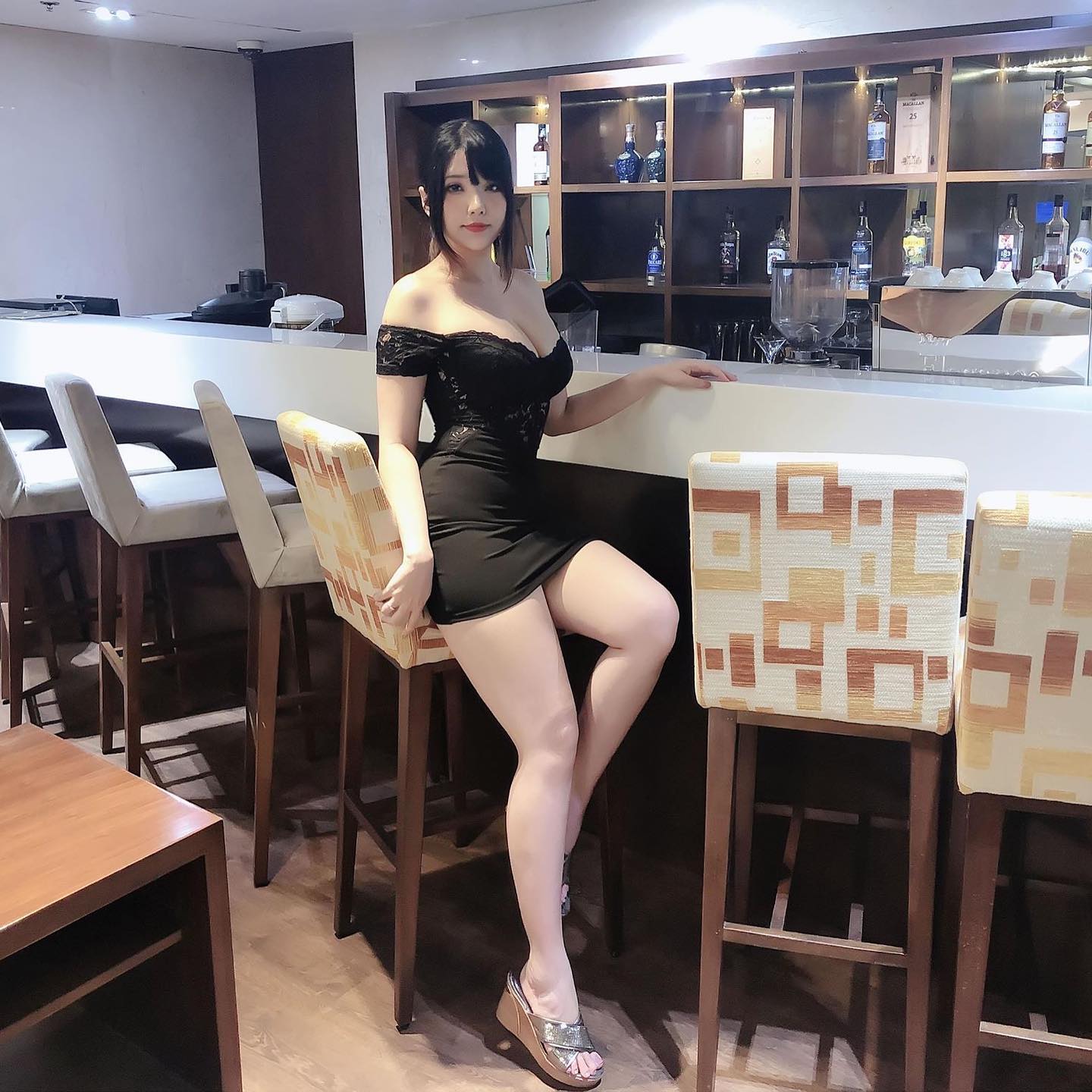 hana.bunny_bunny instagram image archive image