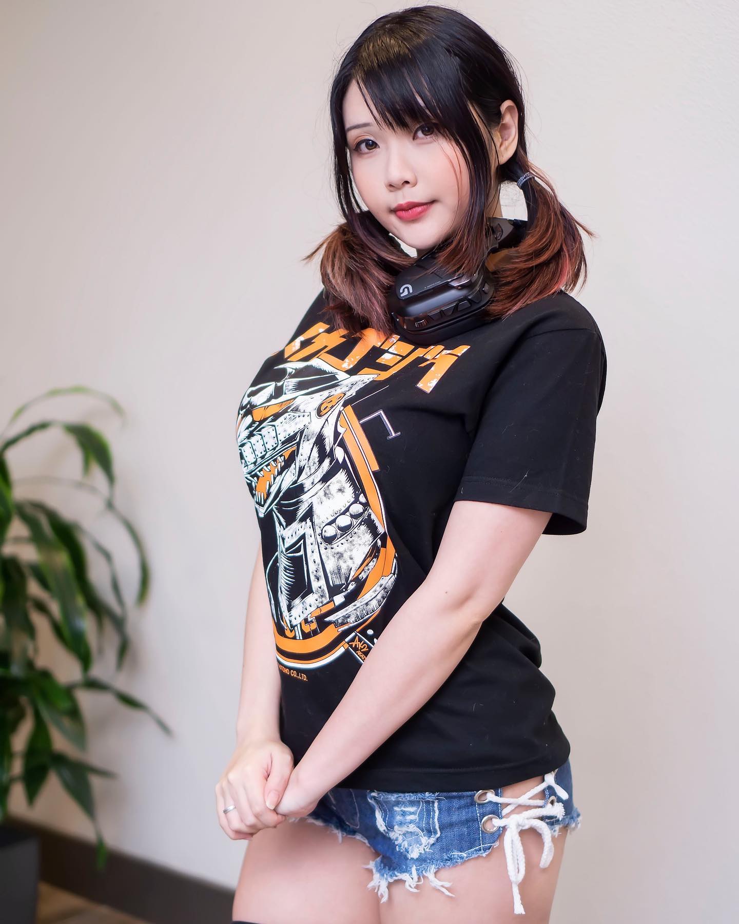 hana.bunny_bunny instagram image archive image