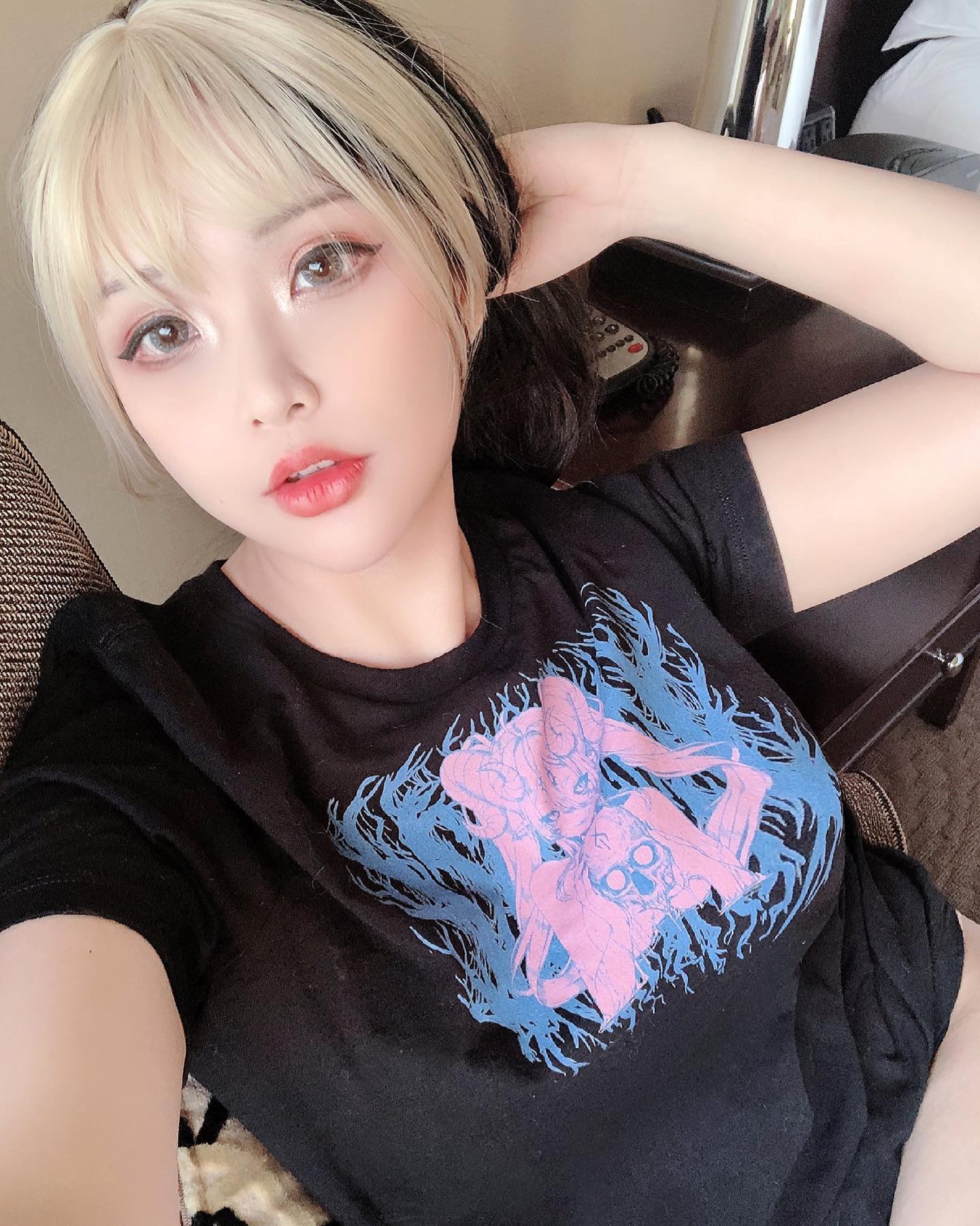 hana.bunny_bunny instagram image archive image