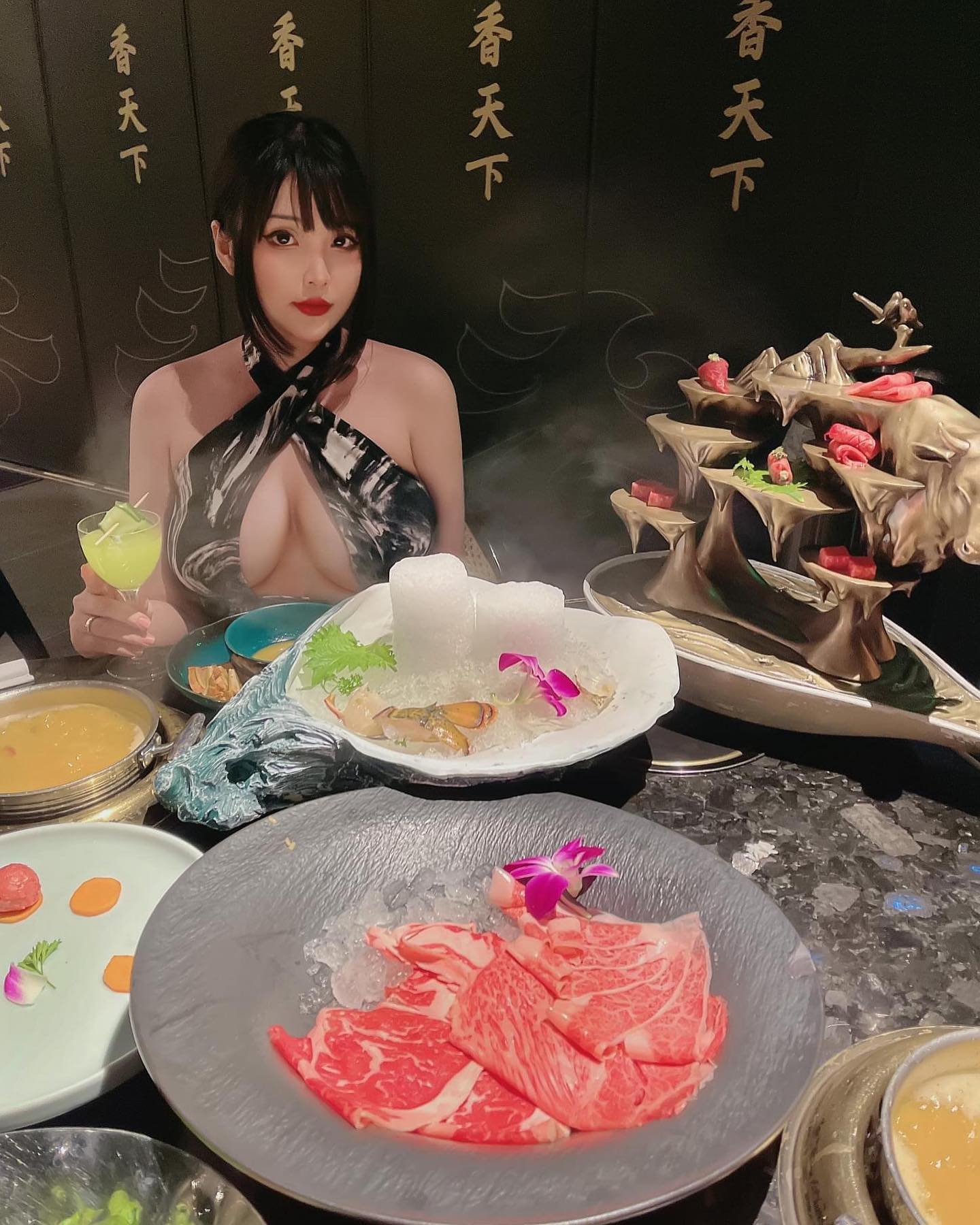 hana.bunny_bunny instagram image archive image