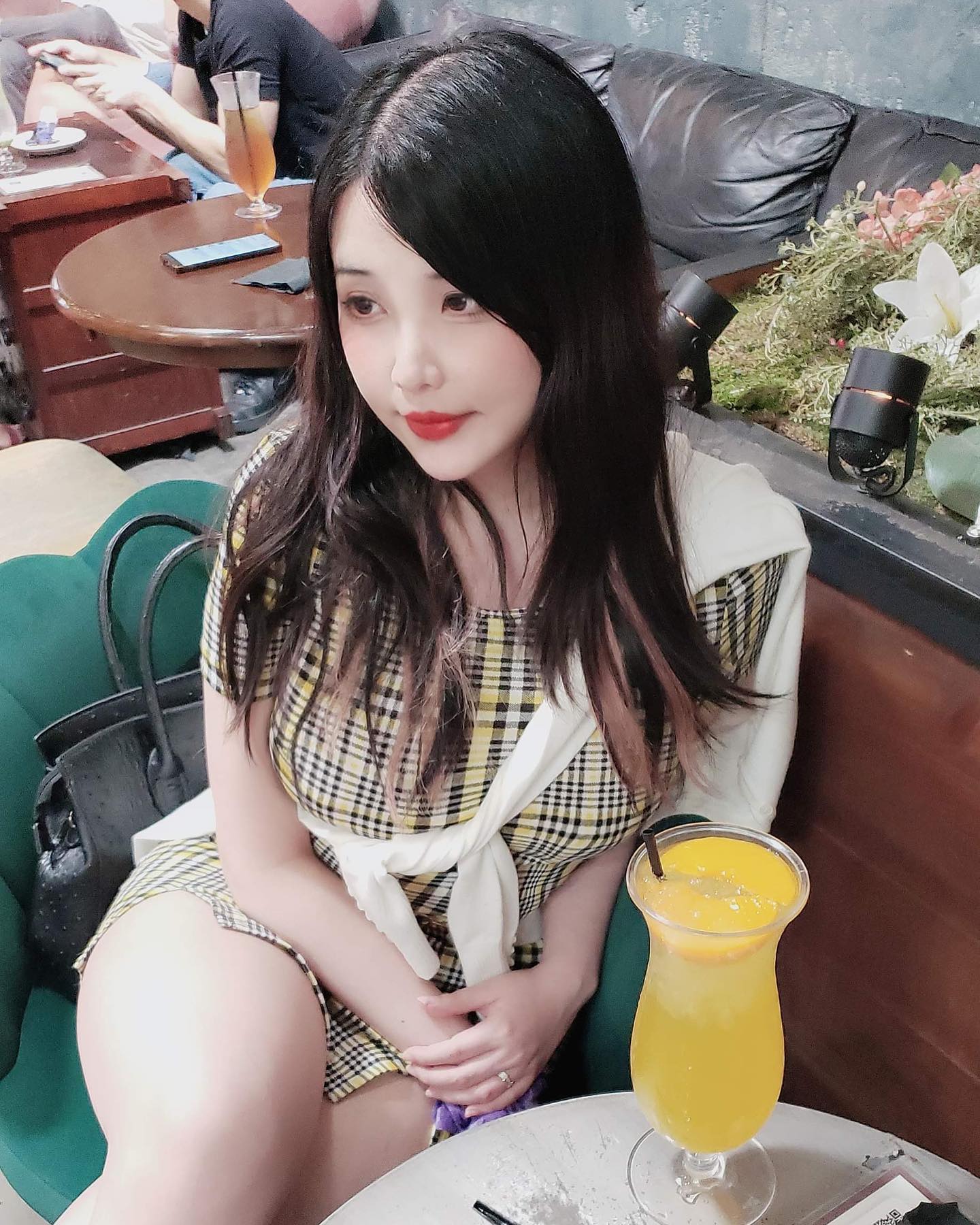 hana.bunny_bunny instagram image archive image