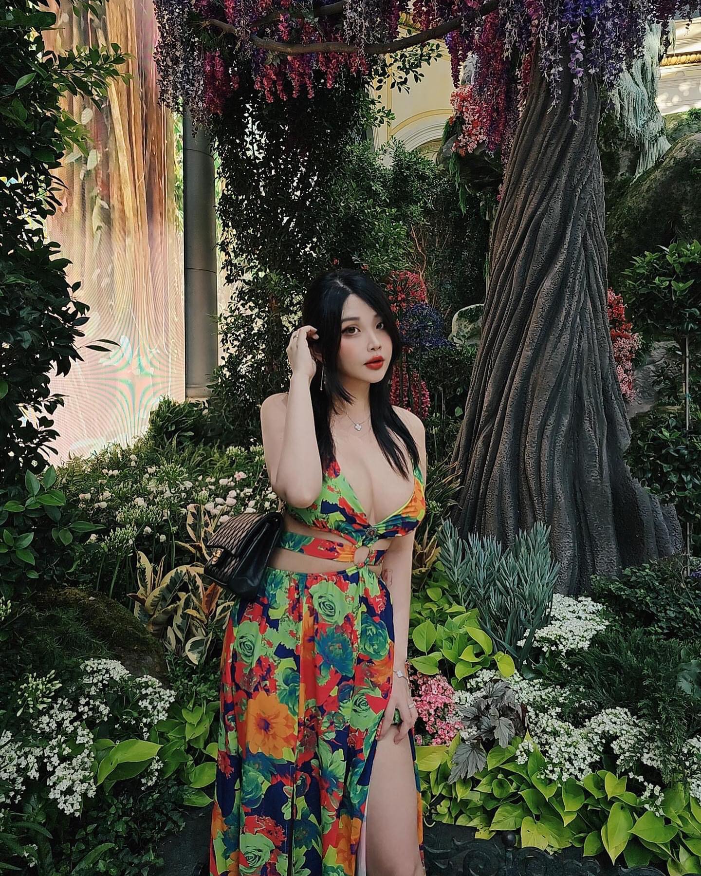 hana.bunny_bunny instagram image archive image