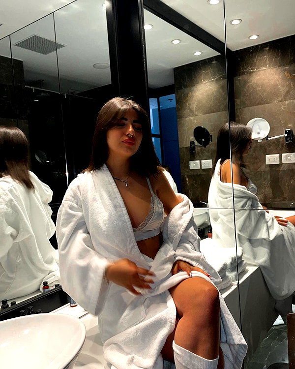 hani_mamo instagram image archive image