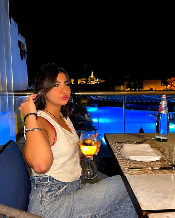 hani_mamo instagram image archive image