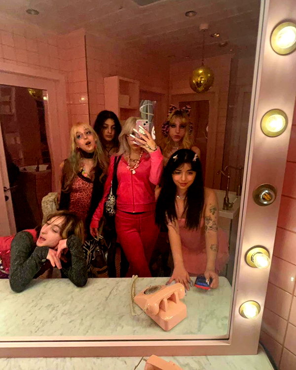 hellowkitty4ever instagram image archive image