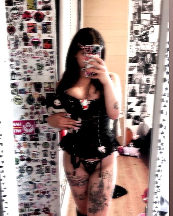 hellowkitty4ever instagram image archive image