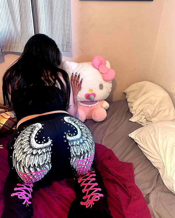 hellowkitty4ever instagram image archive image