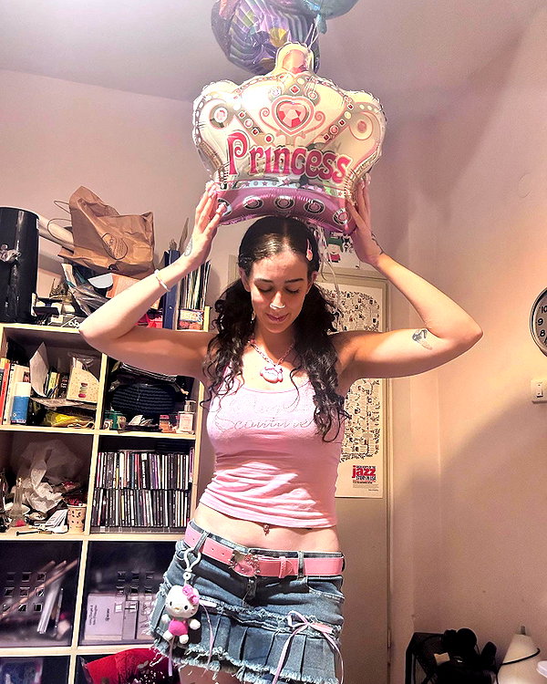 hellowkitty4ever instagram image archive image