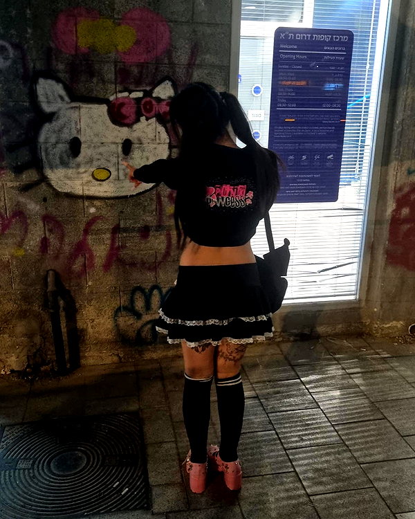 hellowkitty4ever instagram image archive image