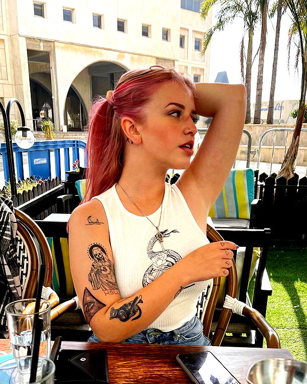 hilla.sela instagram image archive image