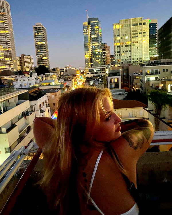 hilla.sela instagram image archive image