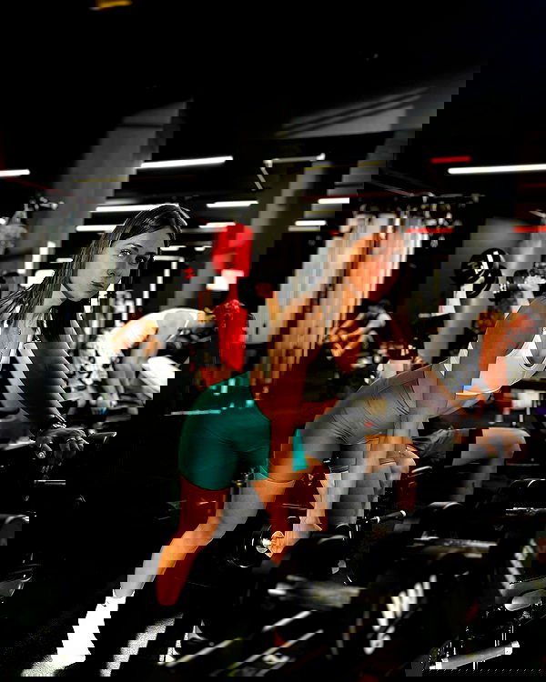 holllly.molly holllly.molly archive image