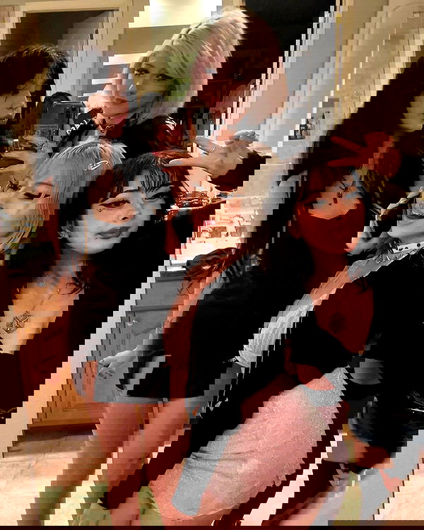 hundomewtwo hundomewtwo archive image