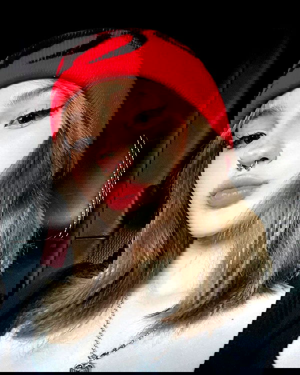 hundomewtwo hundomewtwo archive image