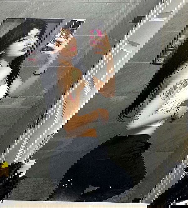 hundomewtwo hundomewtwo archive image