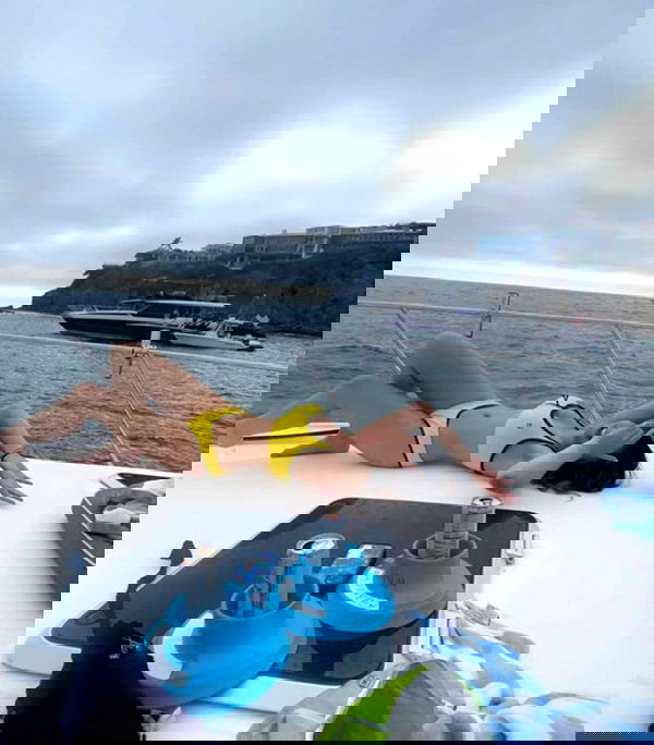 hundomewtwo hundomewtwo archive image