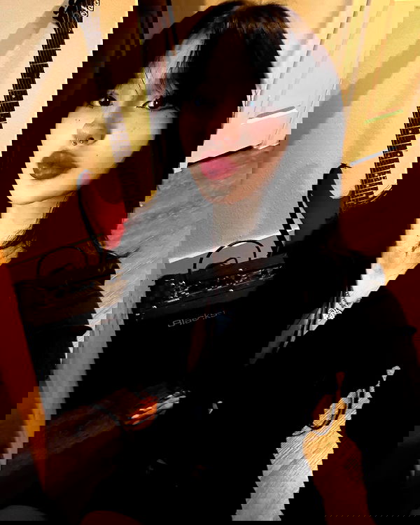 hundomewtwo hundomewtwo archive image