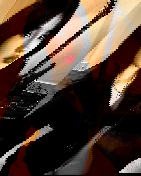 hundomewtwo hundomewtwo archive image